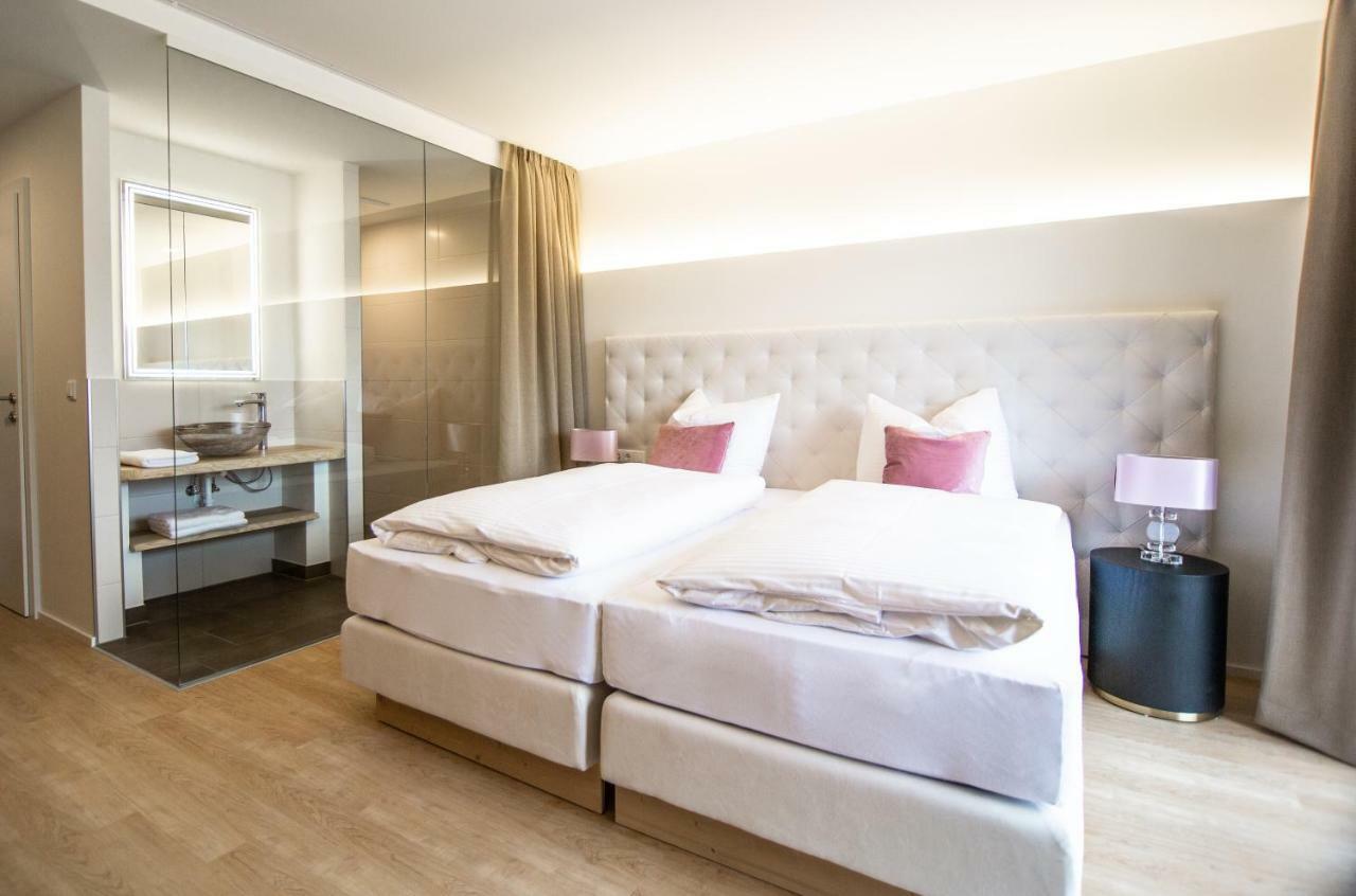 Hotel Weiss Munderfing Экстерьер фото