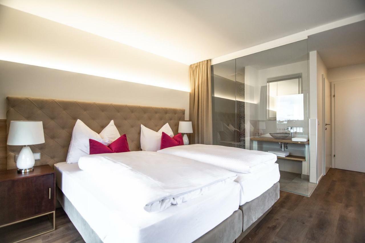 Hotel Weiss Munderfing Экстерьер фото