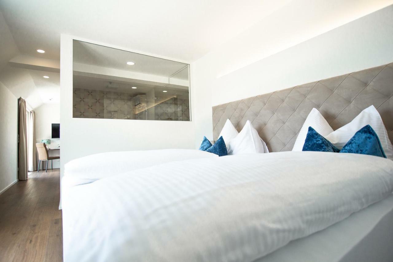 Hotel Weiss Munderfing Экстерьер фото